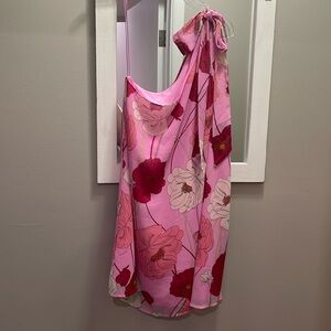 One Shoulder Pink Mini